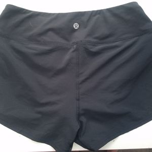 New Size 4 Lululemon shorts